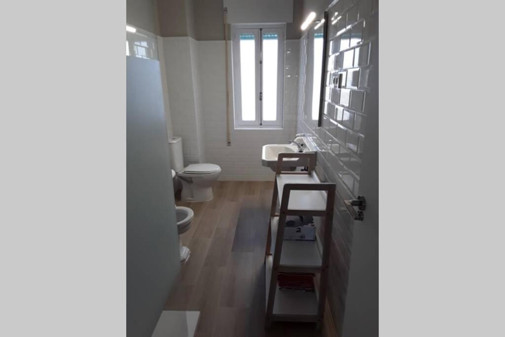 Piso En Primera Linea Con Wifi Y Vistas Al Mar Lo Pagán Eksteriør billede